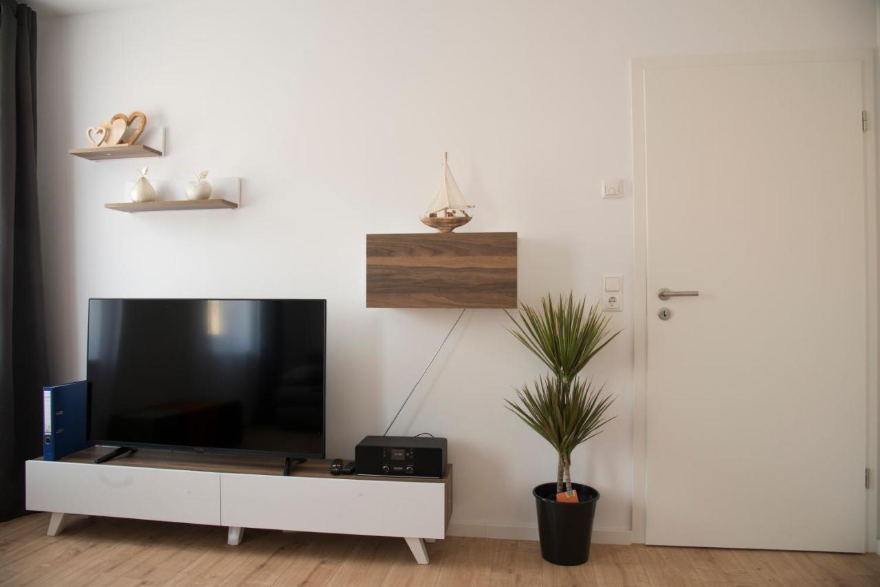 Schoene Grosse Ferienwohnung 79M2 Und 2 Baeder, Zentrumnah, 2Og Эрфурт Экстерьер фото