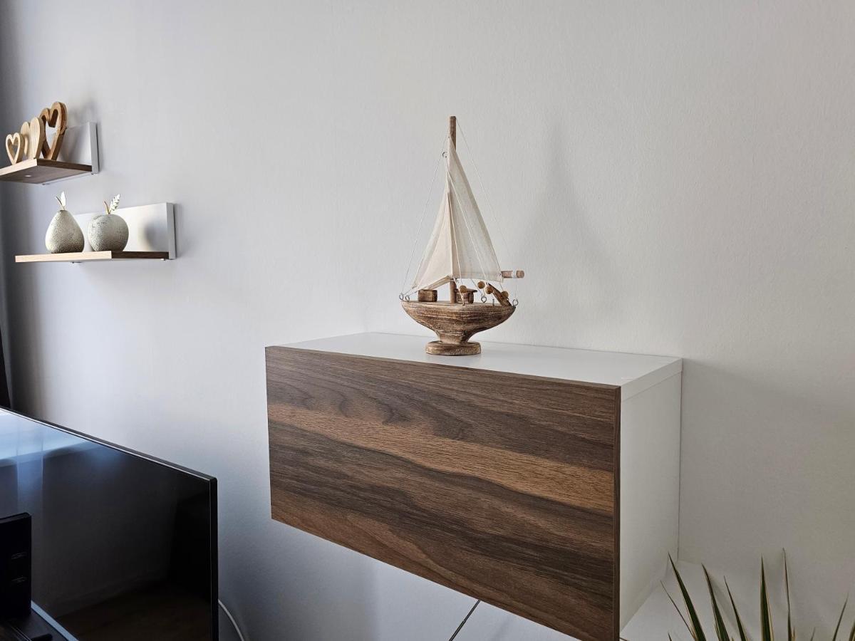 Schoene Grosse Ferienwohnung 79M2 Und 2 Baeder, Zentrumnah, 2Og Эрфурт Экстерьер фото